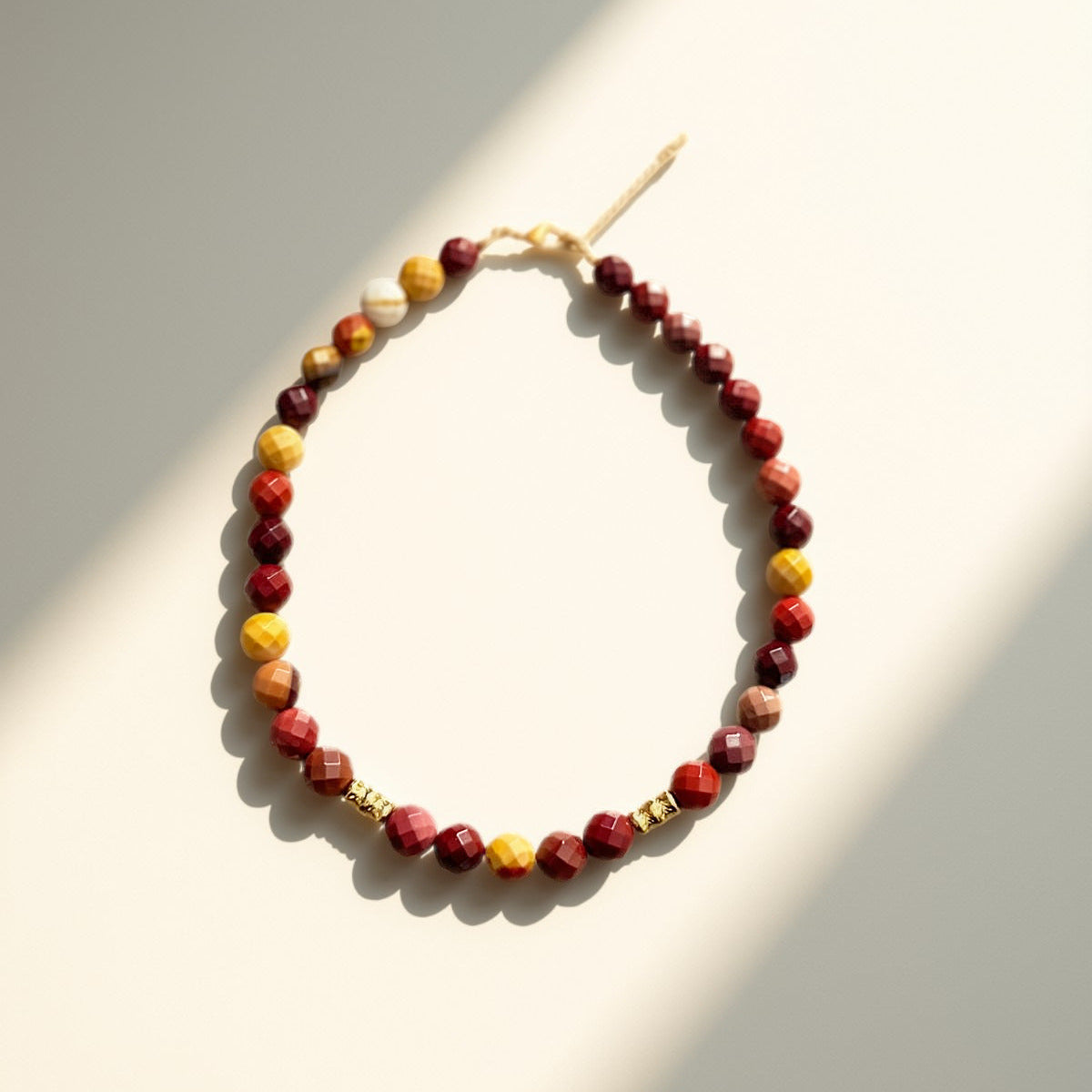Collier Margaux en mokaite, perles rondes colorées - L'atelier de Julia